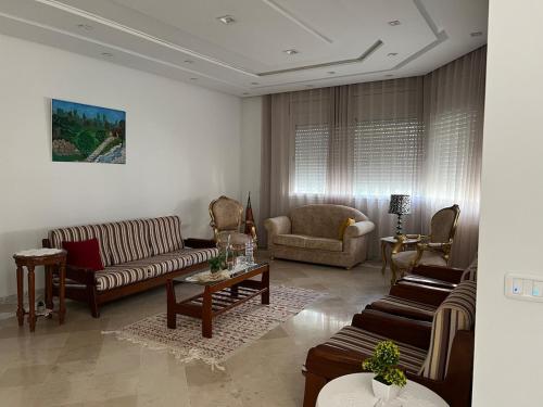Modern Spacious 3-Bedroom Villa in Boumhel