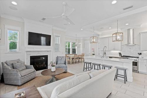 Ảnh trong thư viện ảnh của Mermaid Cove ở Inlet Beach