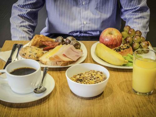 Mad på hotellet eller i nærheden