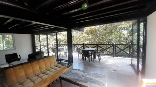 Et opholdsområde på Tu casa de campo, Menus de la Montaña, te espera