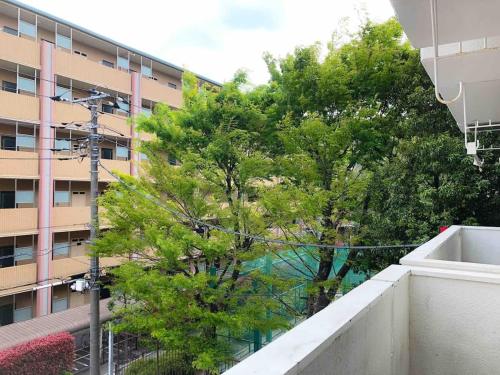 2BR 35m2 Bright Parkside Apt - JR 8 min Shinjuku