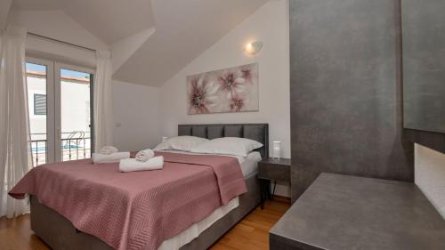 Villa Elizabeta Makarska by Villas Guide