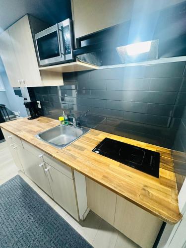 Photo de la galerie de l'établissement Sky Cove - Skyline, River Vibes, à Windsor