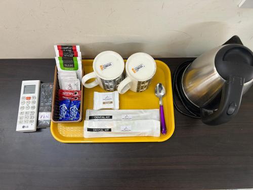 Koffie- en theefaciliteiten bij DSS HOME STAY Just 500 Meter Girivalam Road