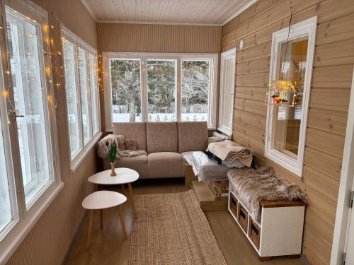 Et opholdsområde på Villa Breikki, Sastamala