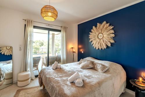 Superb flat with a lovely view of the mountains