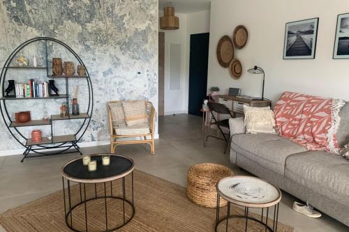 Superb flat with a lovely view of the mountains