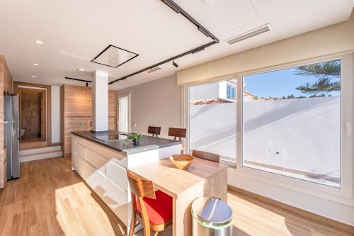 VB Ebano 4BR house Heated Pool