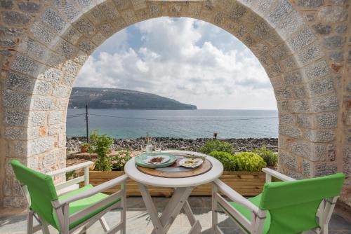 ネオ・イティロにあるAlkyon SeaSide Studiosのギャラリーの写真
