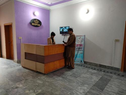 Gæster der bor på Hotel Royal Luxury Multan