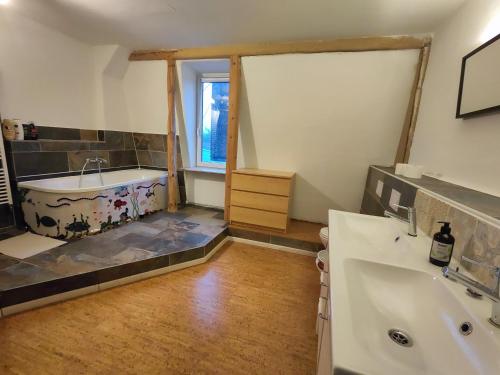 Koupelna v ubytování Großzügige Ferienwohnung nahe Berlin