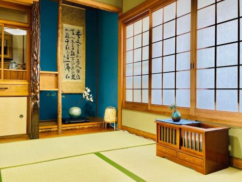 Ảnh trong thư viện ảnh của tazuraya-seto-一棟貸切-無料駐車場 ở Takamatsu