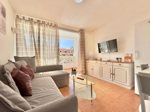 Los Girasoles