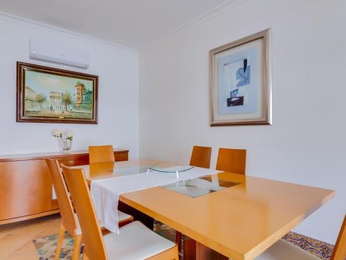 Colina Beach Holidays, 2 bdr Apartment Quarteira