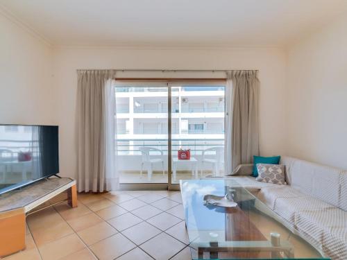 Colina Beach Holidays, 2 bdr Apartment Quarteira