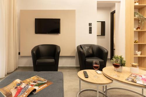 Modern Apartment In The Heart Of Thessaloniki