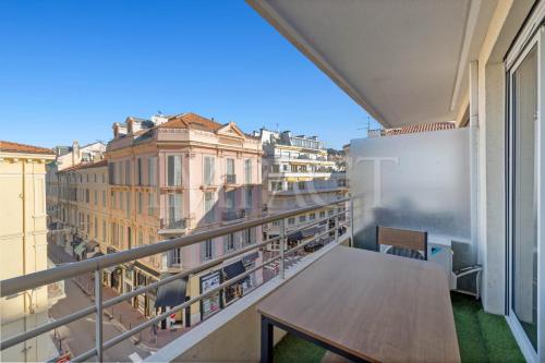 Cannes Croisette 2034 - Studio for rent
