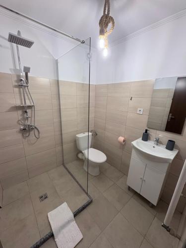 Phòng tắm tại Casa Magda - Oaza de Relaxare