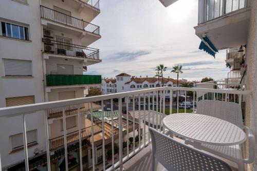 Gaviota Central Living Casasol