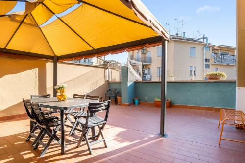 Three-room apartment with terrace just a few minutes from the Vatican