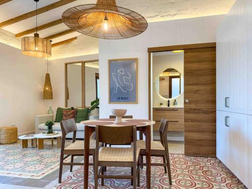 Precioso atico centenario entre dos castillos