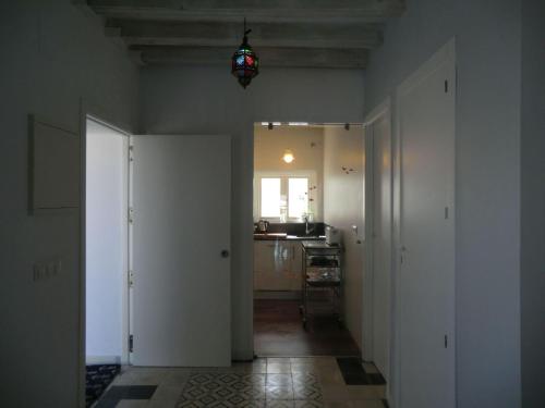 Apartment Große Wohnung in Cádiz- Kathedrale in der Nähe by Interhome