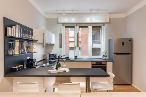Modern Apartment in Milan - Garage included