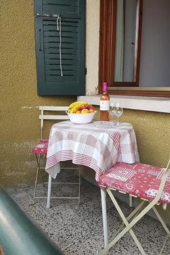 Holiday Home in Salò mit Grill- Terrasse und Garten by Interhome photo 3