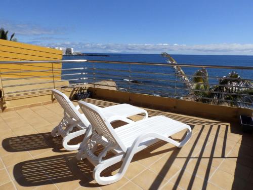 Apartment Duplex Playa Medano - by Interhome