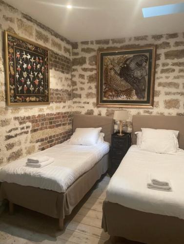ATELIER D artiste sur L Ile Saint Louis