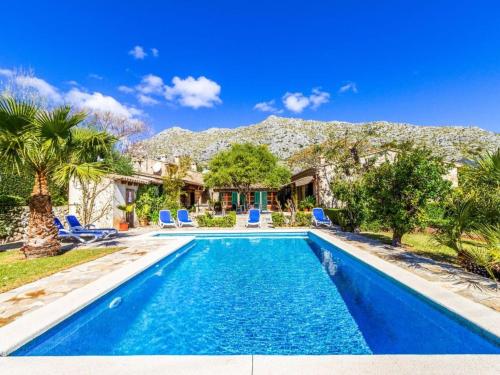Holiday Home Charmante ländliche Villa Martorell mit Schwimmbad by Interhome