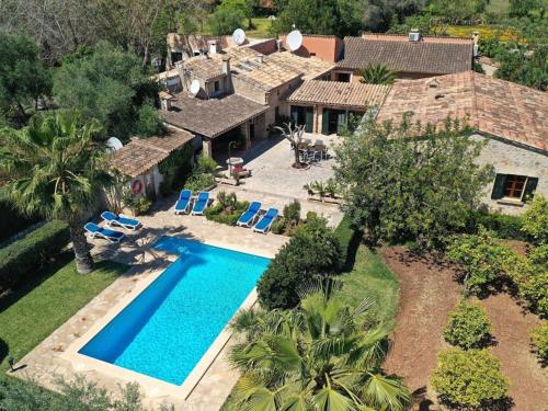 Holiday Home Charmante ländliche Villa Martorell mit Schwimmbad by Interhome