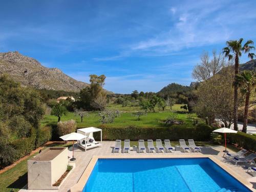 Holiday Home Beeindruckende große Villa in der Nähe von Cala San Vicente by Interhome