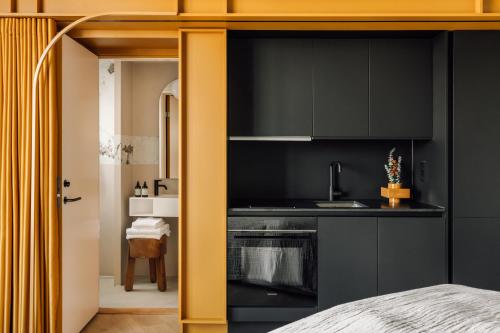 Nhà bếp/bếp nhỏ tại Locke Copenhagen