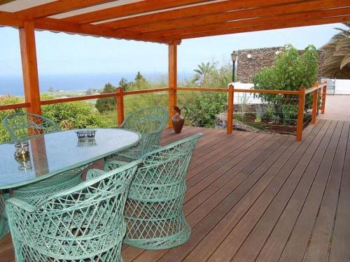 Apartment Casa Flores Alcala by Interhome