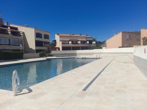Agréable Studio Cabine - Clim-Piscine-Parking - proche Plage RICHELIEU