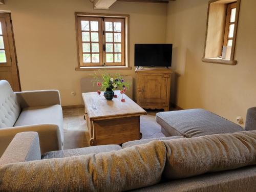 Holiday Home Renoviertes Ferienhaus in der Nähe von Cabourg-Deauville-Lisieux by Interhome
