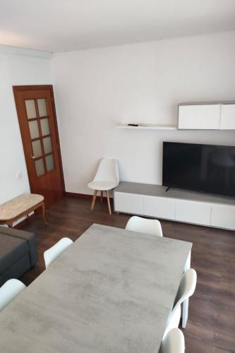 Apartment Große Wohnung in Salou by Interhome