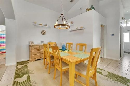 5BR 4BA Near Disney, Pool, Sauna, Pets Allowed photo 16