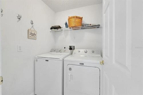 5BR 4BA Near Disney, Pool, Sauna, Pets Allowed photo 30