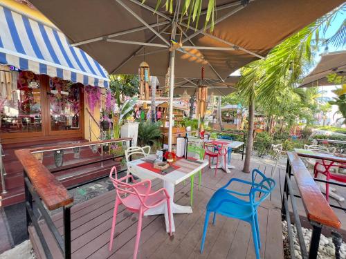 Palm Breeze at Sol Caribe- playa Los Corales