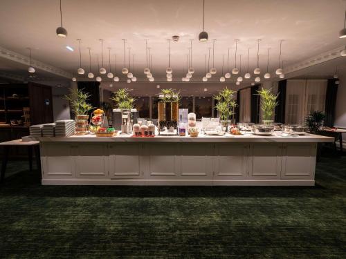 Mad på hotellet eller i nærheden