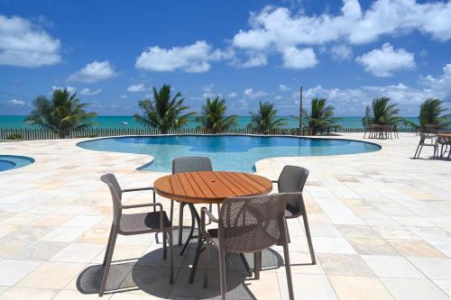 Swimmingpoolen hos eller tæt på Maragogi Praia Hotel