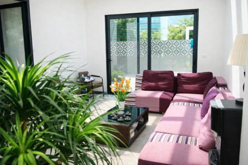 Khu vực ghế ngồi tại Ocean Park Homestay