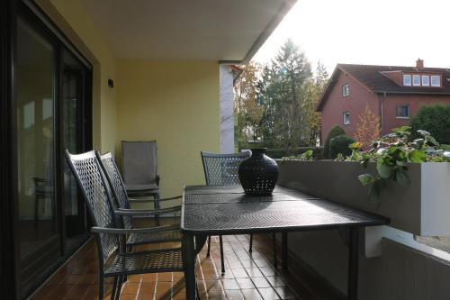 Balcó o terrassa a Comfy36 - Barrierearm - Parkplatz - Top Modern