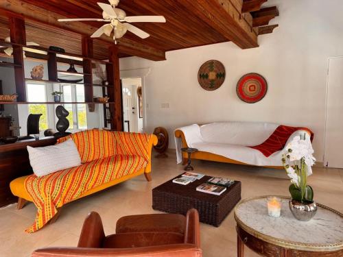 Anguilla quiet spacious House beautiful views 3Bed photo 2