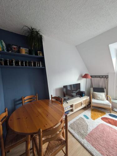 Cosy Flat near Gare du Nord