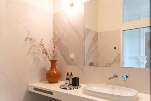 Almada 559 - Ortigão Residence by Lisbeyond