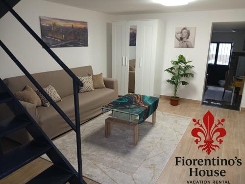 Khu vực ghế ngồi tại Fiorentino's House