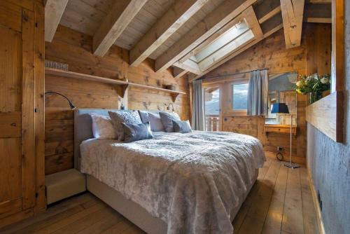 Refined Verbier Chalet With Scenic Views